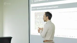 Jeroen Degerickx teaching WorldCereal training course